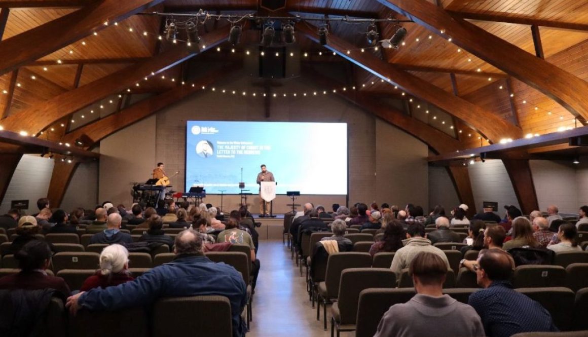 Hebrews Study Crowd SLST
